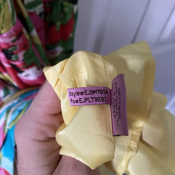 Eliza J New York Floral Size 4 with belt - Picture 4 of 10